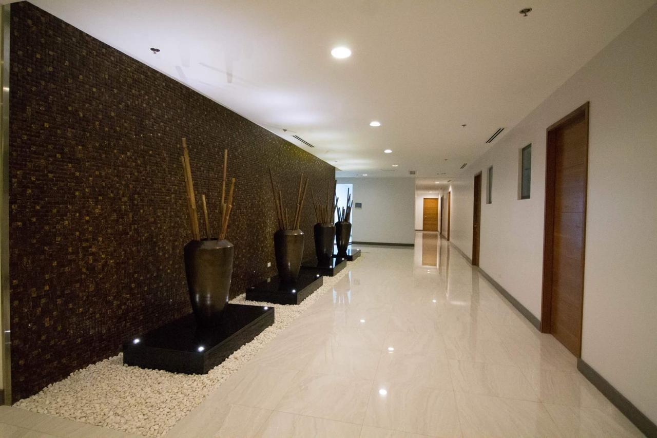 Marco Polo Flats Apartment Cebu Exterior photo